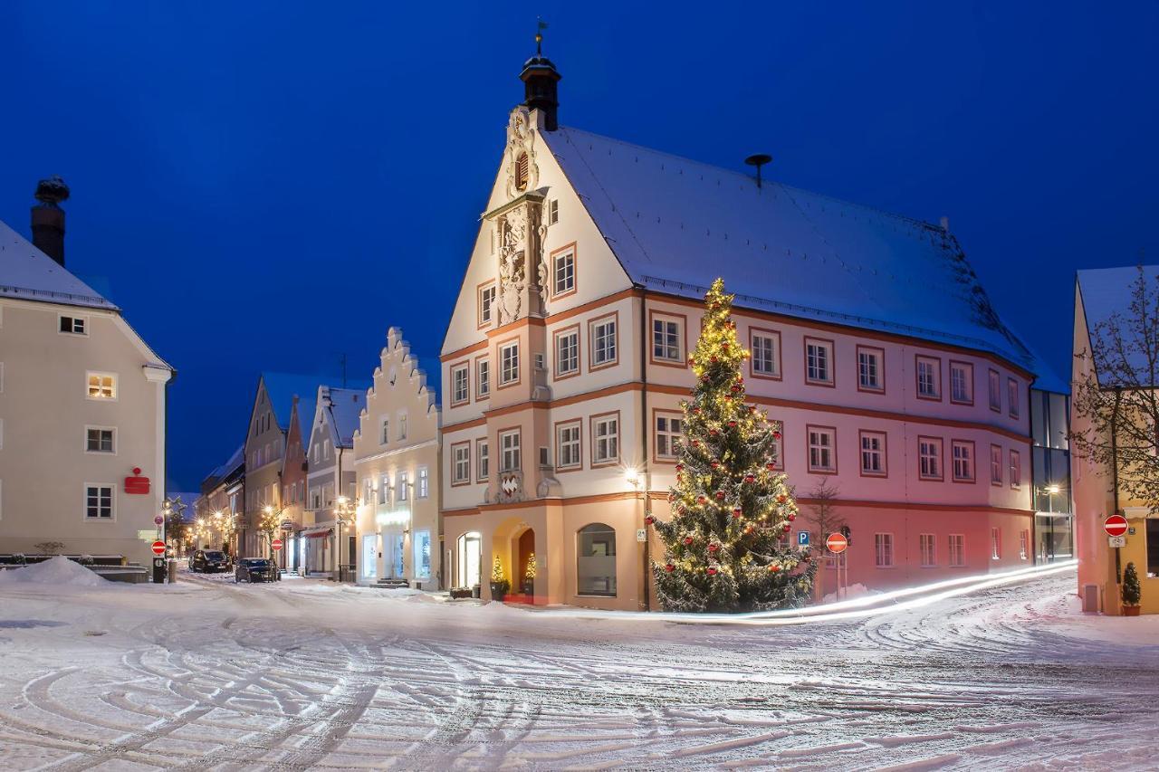 Kh Hotel Mit Restaurant Geisenfeld Exterior foto