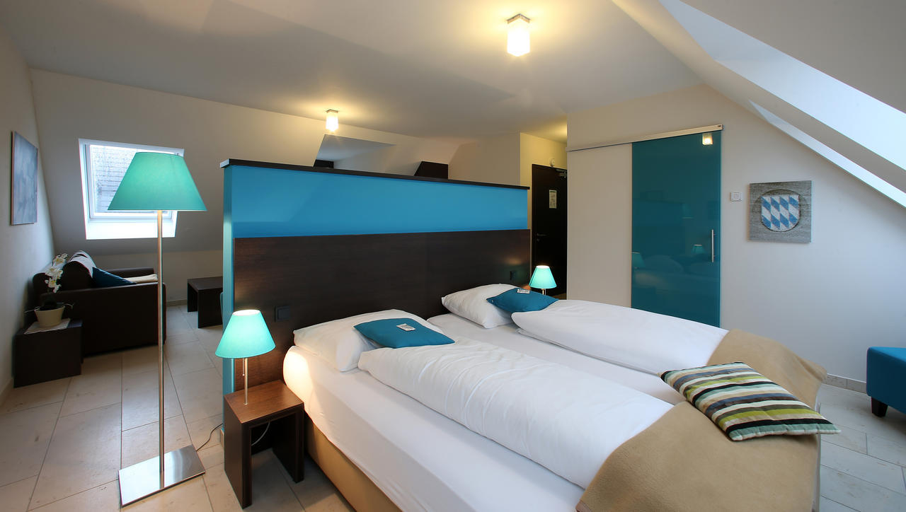 Kh Hotel Mit Restaurant Geisenfeld Quarto foto